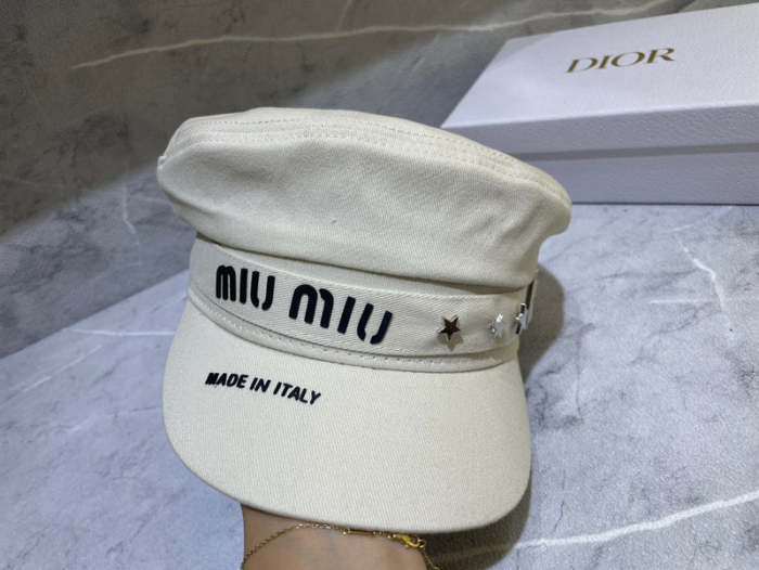 Fashion hat for women ,no box. HX25-636-638