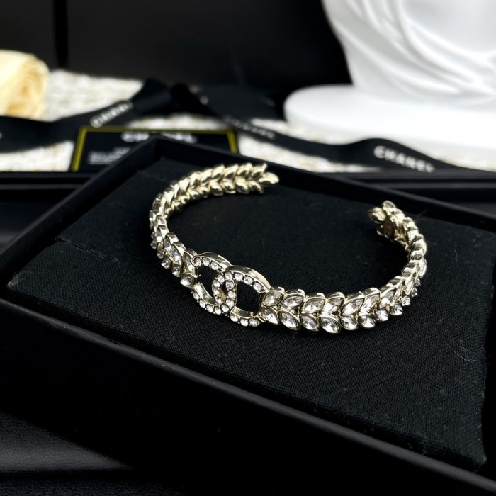 Bracelet bangle  jewelry ,with box,  J25-1690