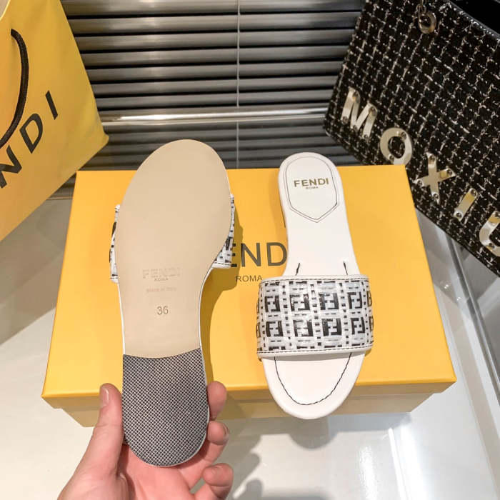 Women's Flat slippers shoe ,size 34-40 ,SS50-1216-1218
