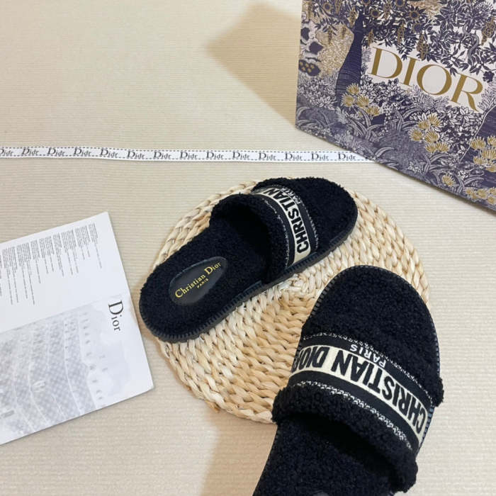 Women's Flat slippers shoes , size 34-43 ,SS50-1108-1111