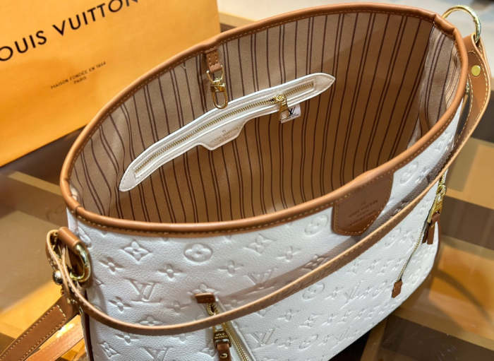 Split leather bag ,3A, size 39x30x10cm, 25x12x4cm, 19x10cm, 3 pieces for set, no box, B75-2839