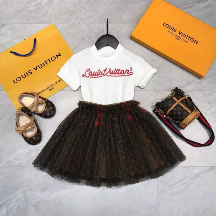 T-shirt +  skirts suit Kids set clothes, no box, CL25-880-883