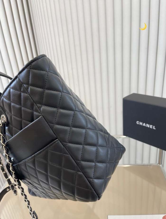 Split Leather  bag ,3A , size 35*26cm and 30*33cm ,no box,  B68-6044-6045