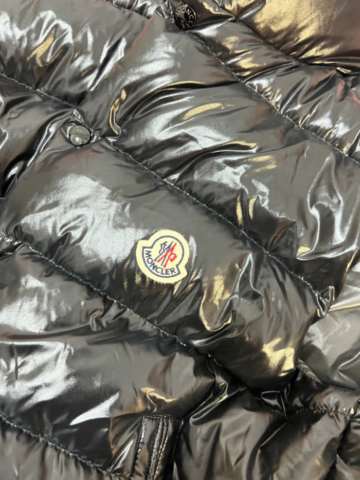 Down vest  size :1,2,3,4,5,6. CL98-6
