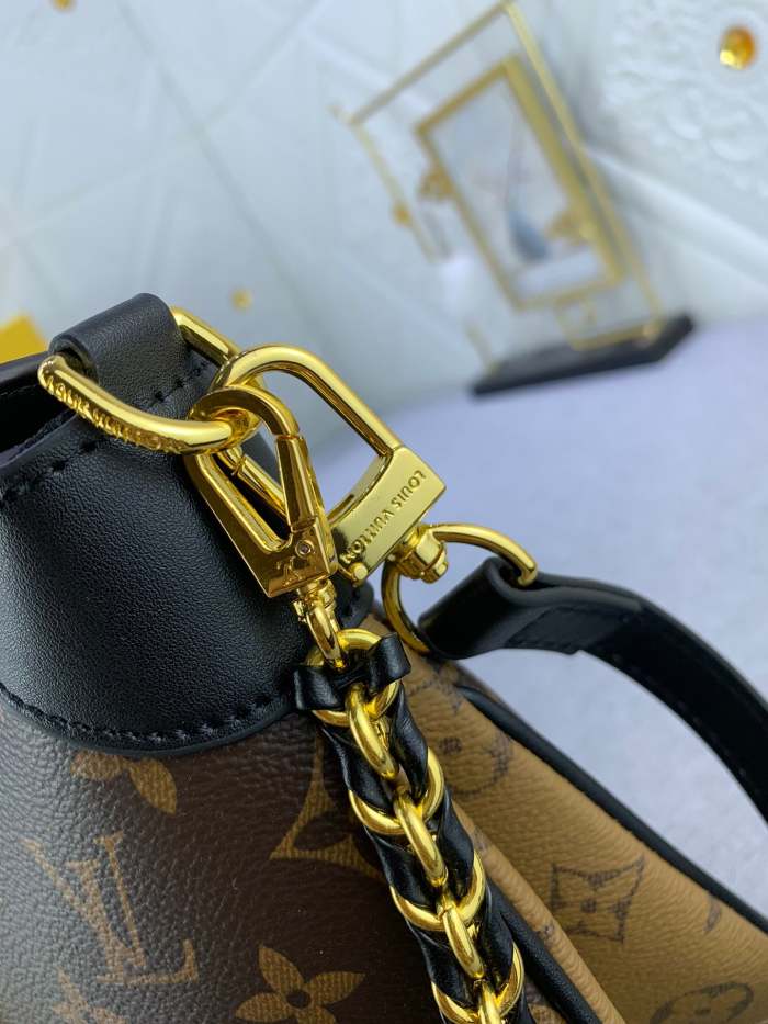 Split Leather  bag ,5A , size 29x19x9cm ,no box,  B110-136