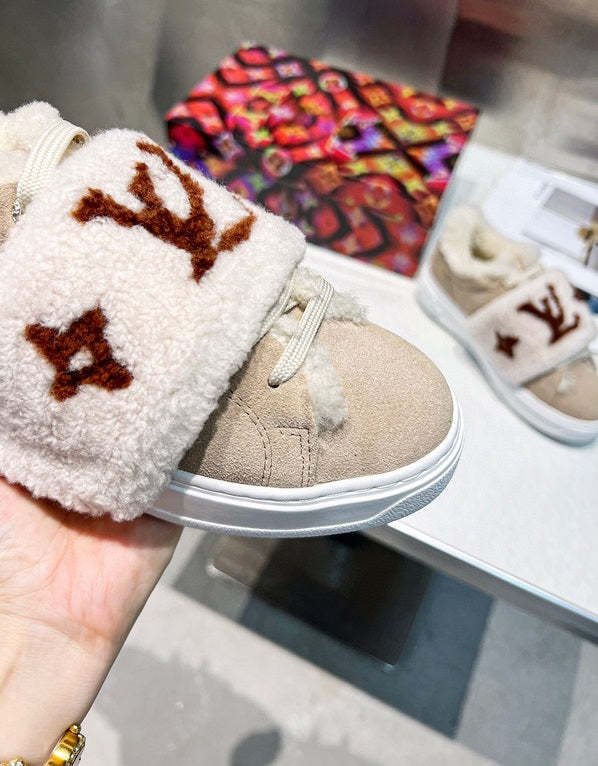 Women sneakers shoes,size 35-42, SS98-343-344