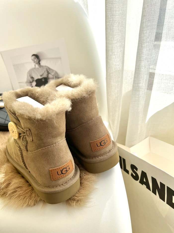 Women flat snow boots shoes, wih box, size 35-41, SS50-1395-1400