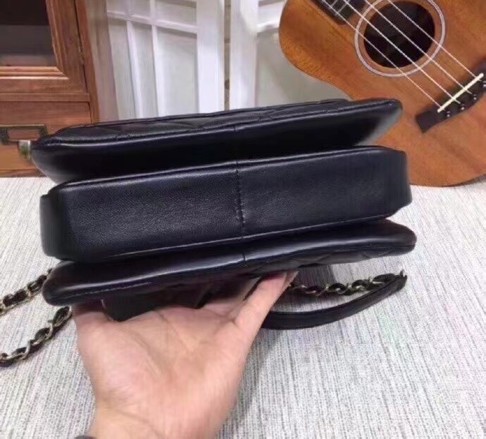 Leather  bag ,5A , size 25X12X17cm ,no box,  B110-159