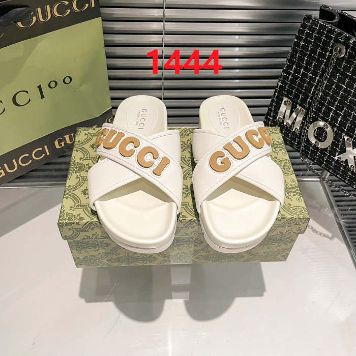 Men's and women's flat sandals slippers shoes , size 35-44 , SS50-1442-1445