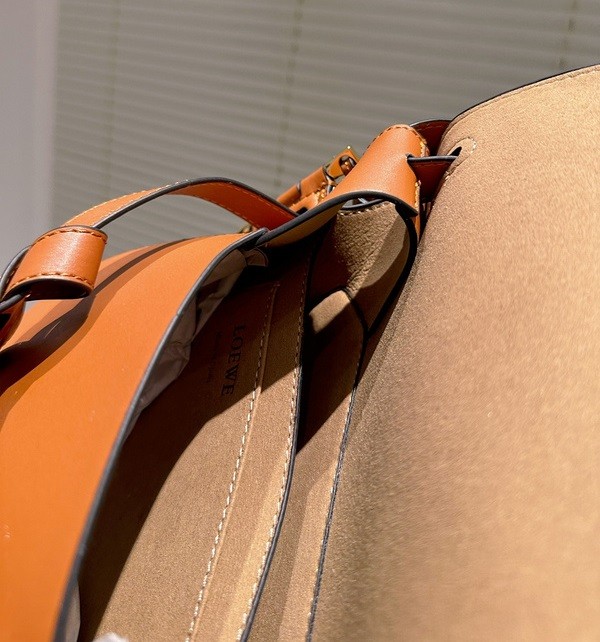 Split leather bag , 3A, no box, size 24X20cm , B68-5859-5860