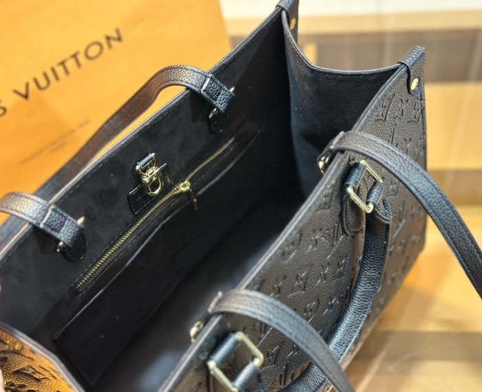 Split leather bag ,3A, size 35x28x15cm, 25x15x5cm, 19x10cm, 3 pieces for set, no box, B75-2842