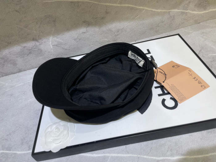 Fashion hat for women ,no box. HX25-633-635