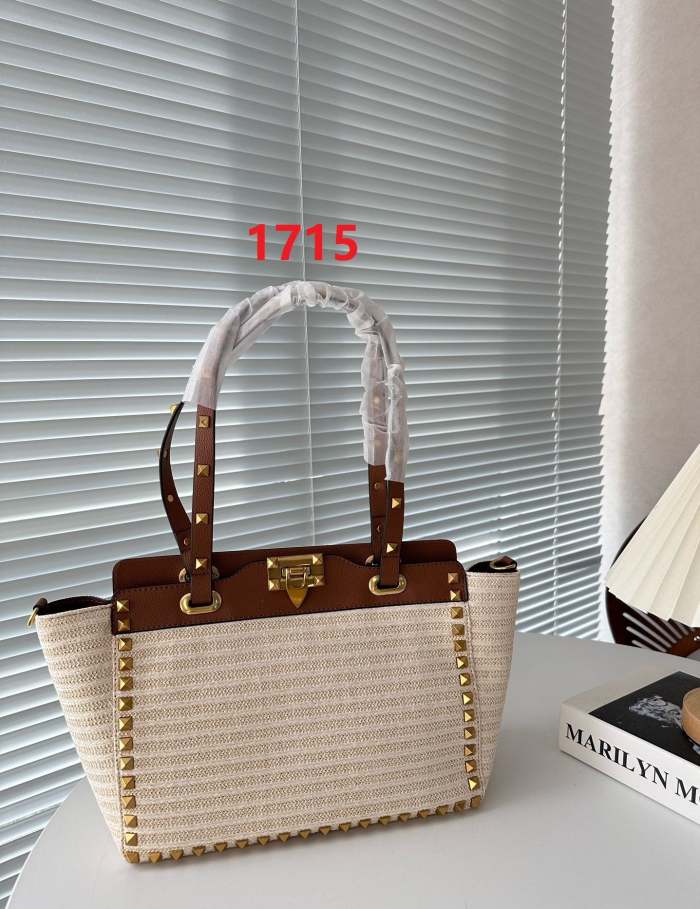 Straw and split leather bag ,4A,size 29x22cm, no box, B88-1714-1717