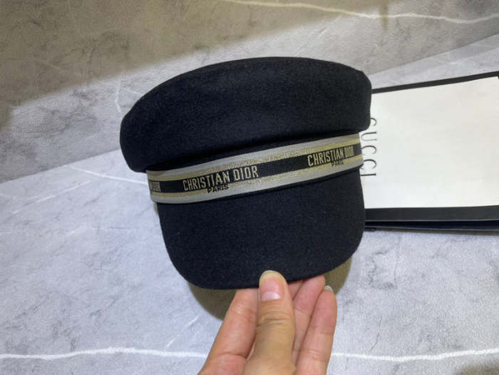 Fashion hat for women ,no box. HX25-607-609