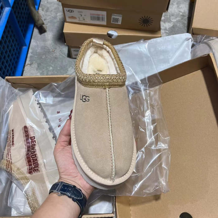 Men and Women flat fur shoes, size 35-44, SS70-1791-1792