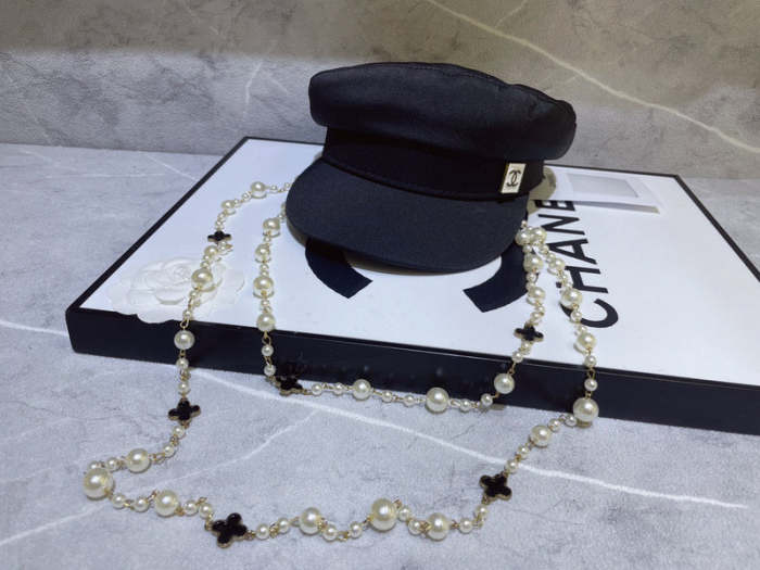 Fashion hat for women ,no box. HX25-557-558