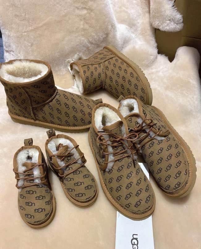 Adult kids family flat snow boots shoes, wih box, size 25-44, SS70-1783-1784