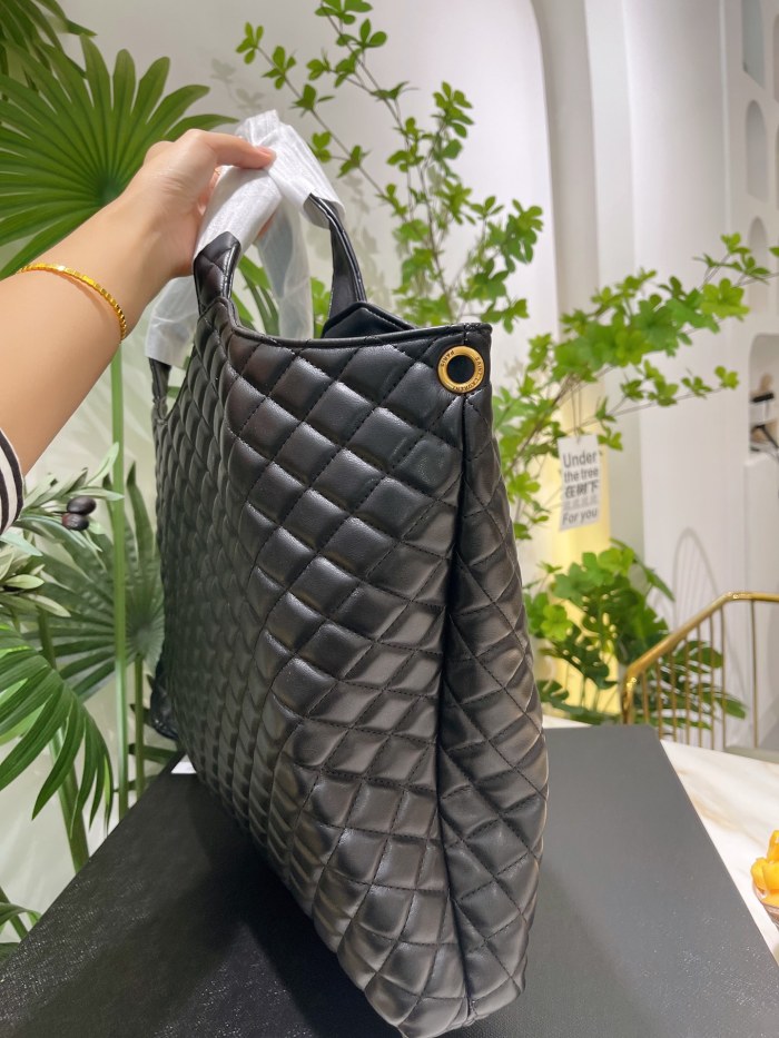 Split leather bag , 4A, no box , size 38x36cm, B75-2514