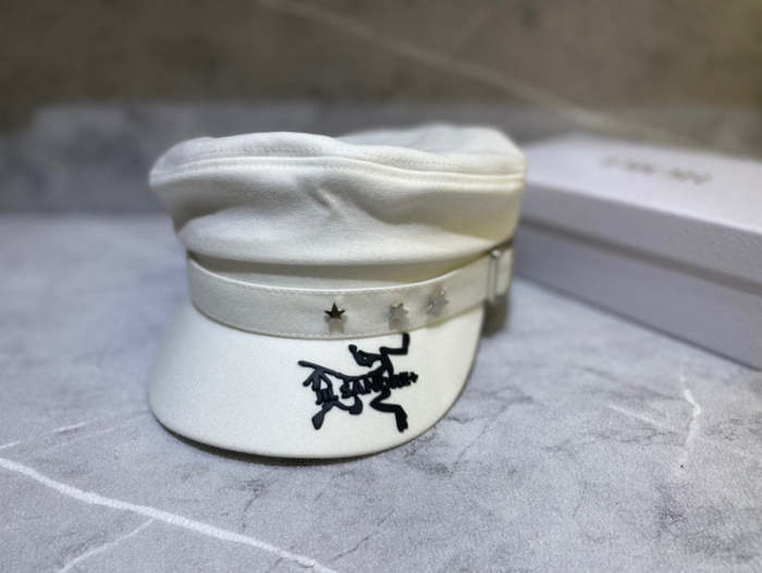 Fashion hat for women ,no box. HX25-644-646