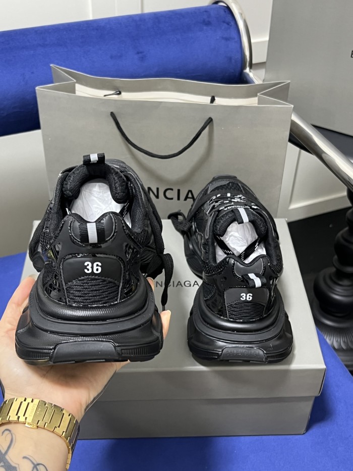 Men women sneakers shoes, size 35-44, SS110-365-370