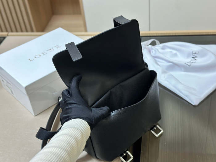 Split leather bag ,4A,size 25x17cm, no box, B88-1721-1722