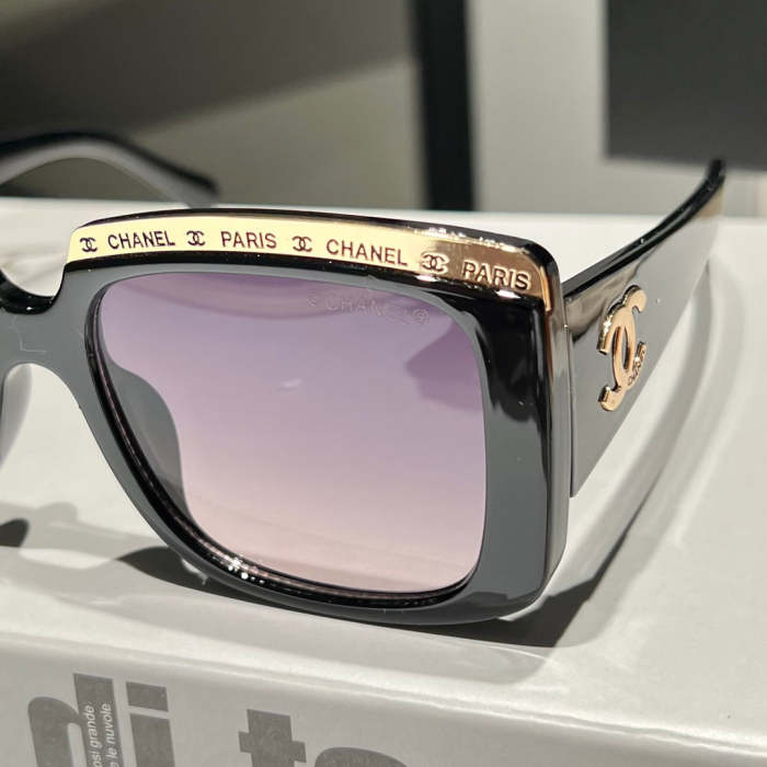 Blue light blocking sunglasses with the box and case ,G25-2342-2345