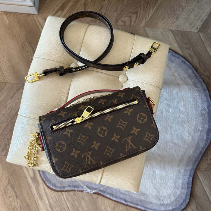 Split leather bag , 3A, size 21x12cm, no box, B68-5951