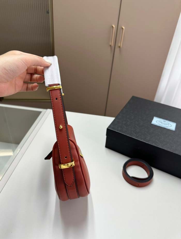 Split Leather  bag ,3A , size 20*7*12cm ,no box,  B68-6019-6021