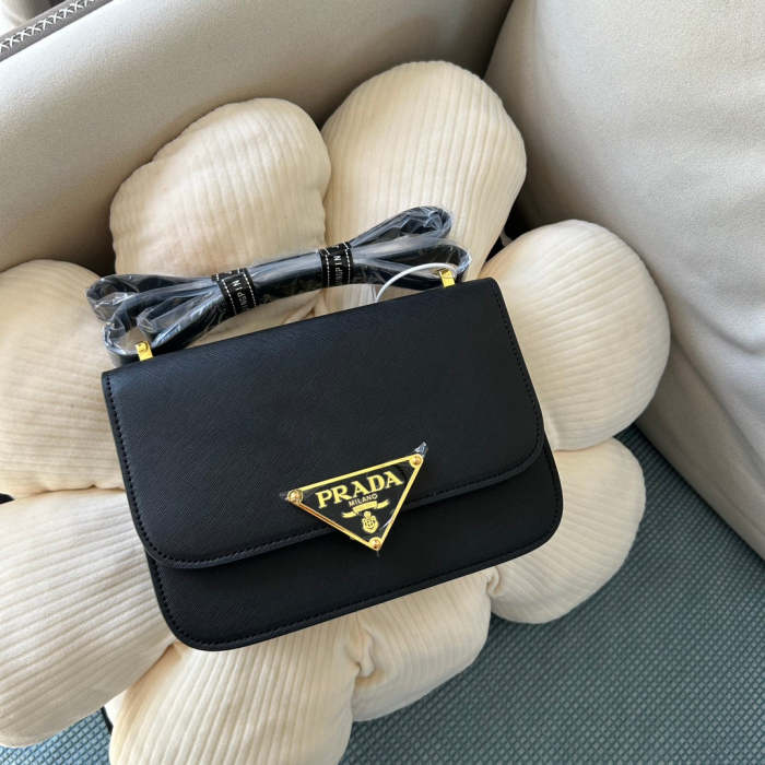 Split Leather  bag ,3A , size 22x16cm ,no box,  B68-6059