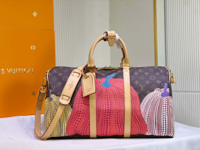 Keepall Leather bag ,5A , size 45x27x20cm ,no box, B110-142