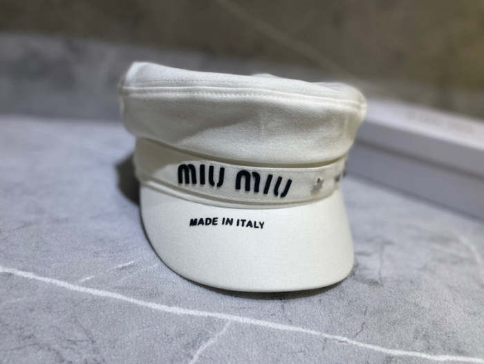Fashion hat for women ,no box. HX25-636-638