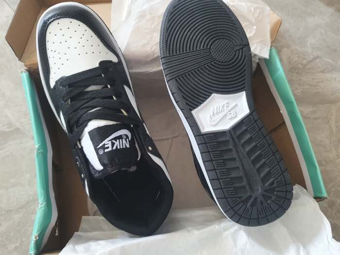 Men's and women's flat board shoes , with box, 3A, size 36-44 , SS35-72