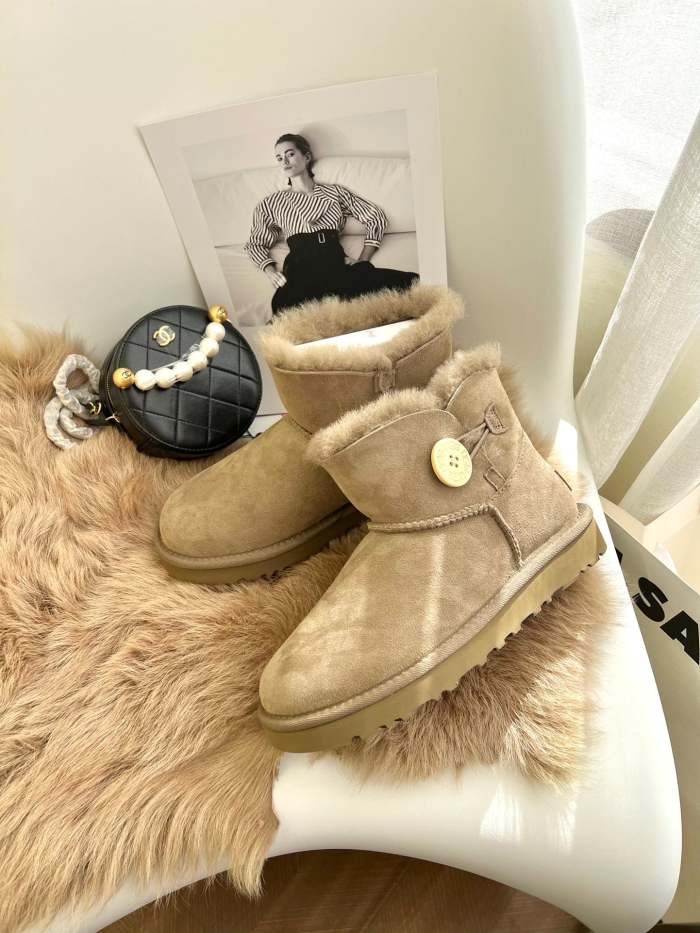 Women flat snow boots shoes, wih box, size 35-41, SS50-1395-1400
