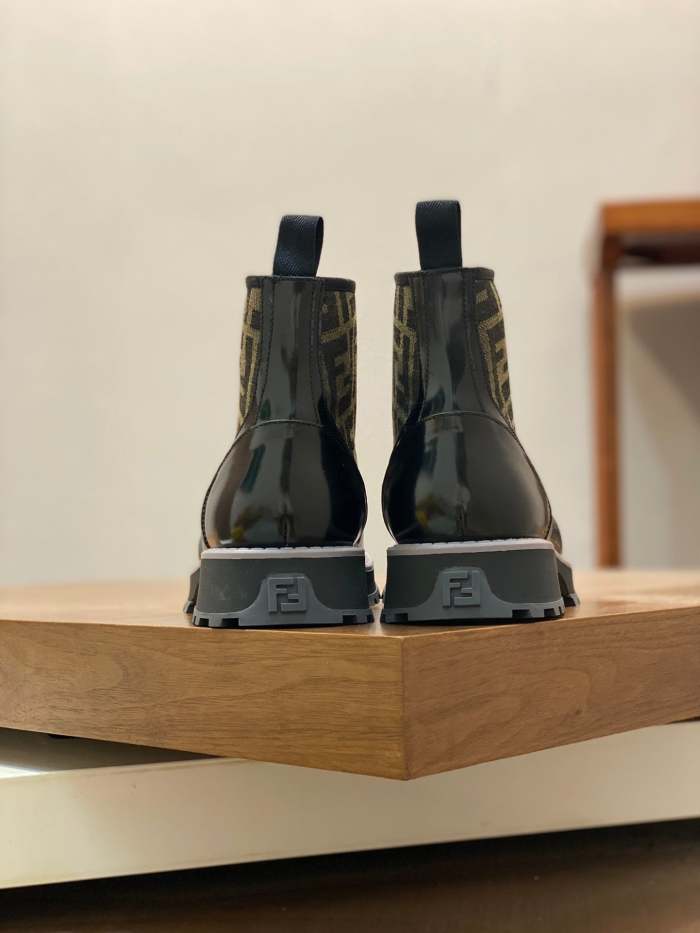 Top Quality men flat boot shoes size 38-45, SS150-120