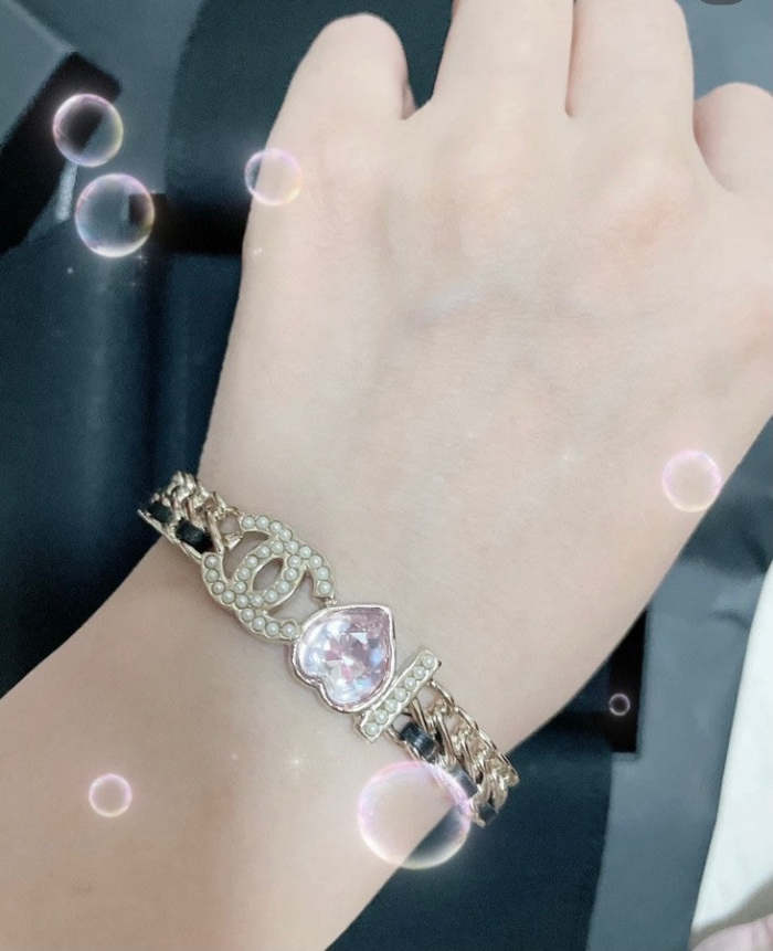 Bracelet bangle cuff jewelry ,with box,  J25-1520