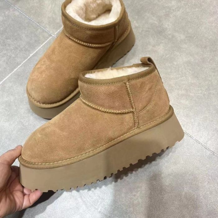 Heightening and thickening and fleece winter boots，size 35-40. SS70-1602-1604