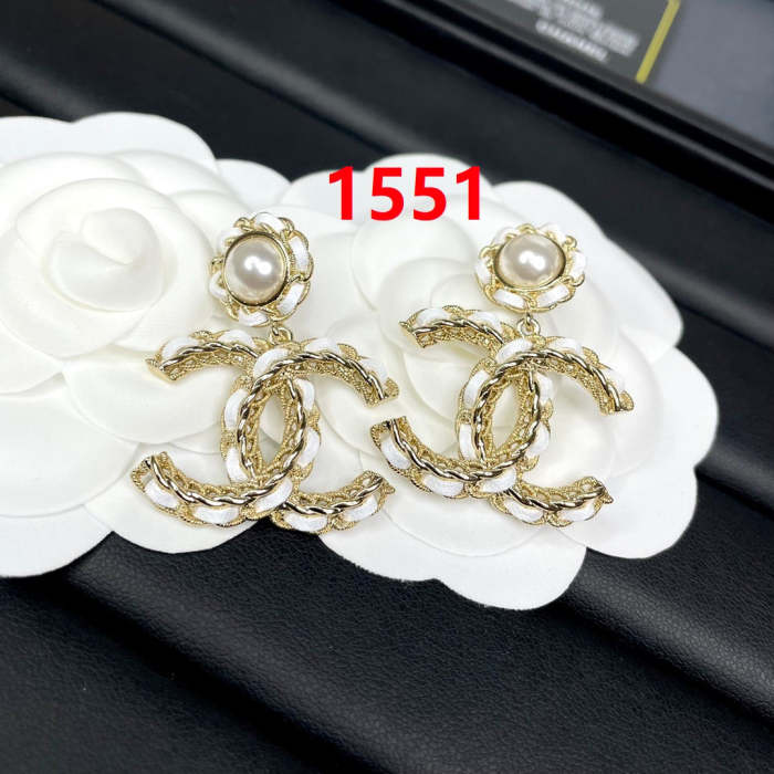 Earring  jewelry , with box,  J25-1551