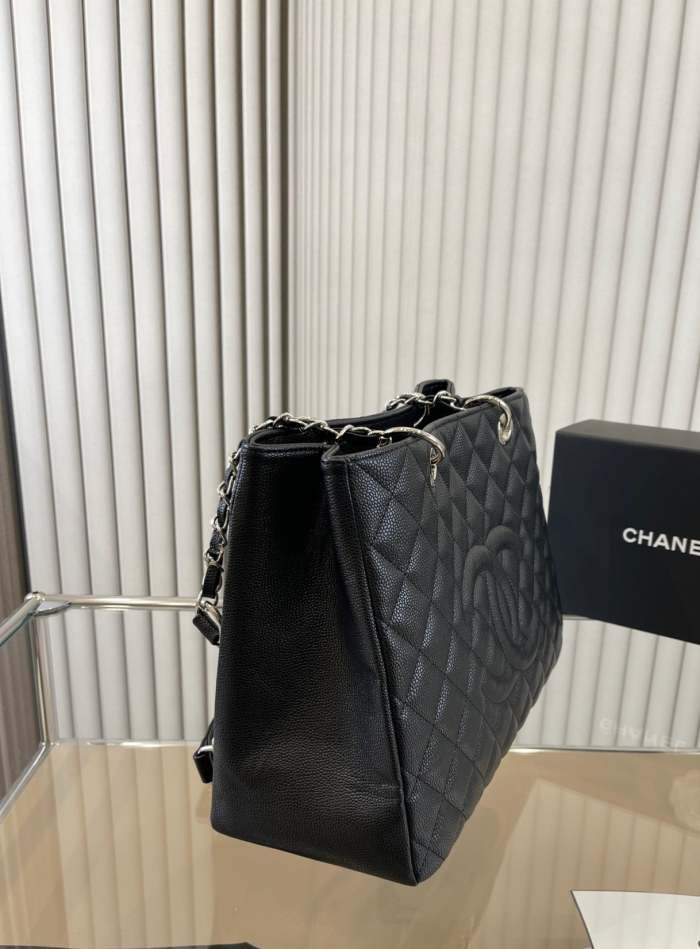 Split leather bag , AAA, no box , size 34X26cm, B75-2529