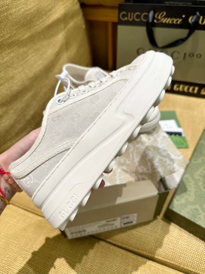 Women Platform canvas  shoes, size 35-40, SS70-1745