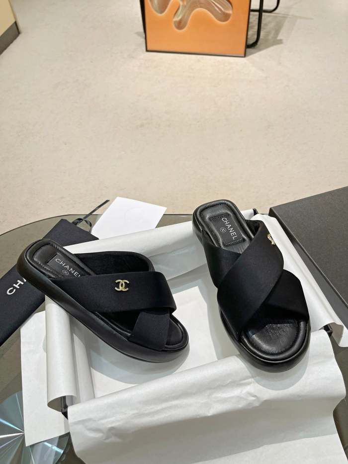 Women's Flat slippers shoes , size 35-40 ,SS50-1157-1159