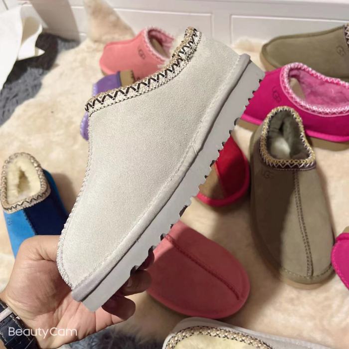 Adult  kids family normal sole (Tasman) flat snow shoes, size 25-44, SS50-1417-1418
