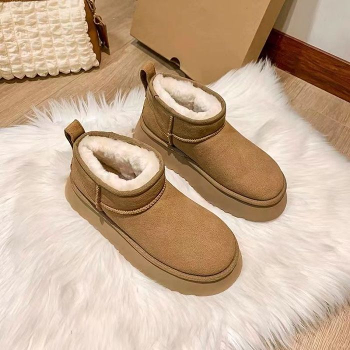 Heightening and thickening and fleece winter boots，size 35-40. SS70-1602-1604