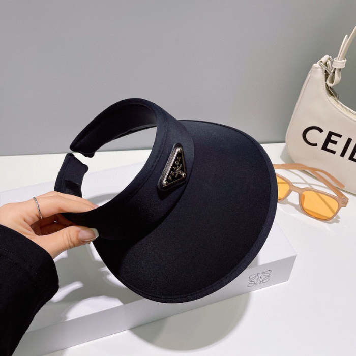men women hat ,no box. HX25-444-445