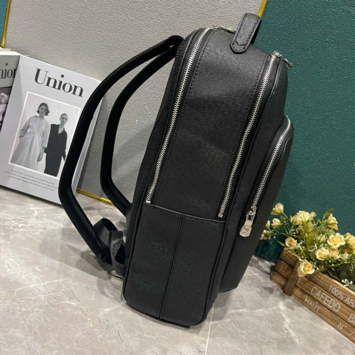Leather bag ,5A ,no box,size 40x31x15cm,B110-163