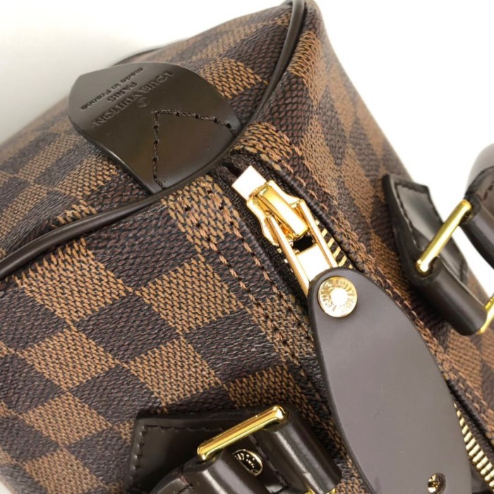 split leather bag,AAAA, no box size ：25cm or 30cm, B75-3623