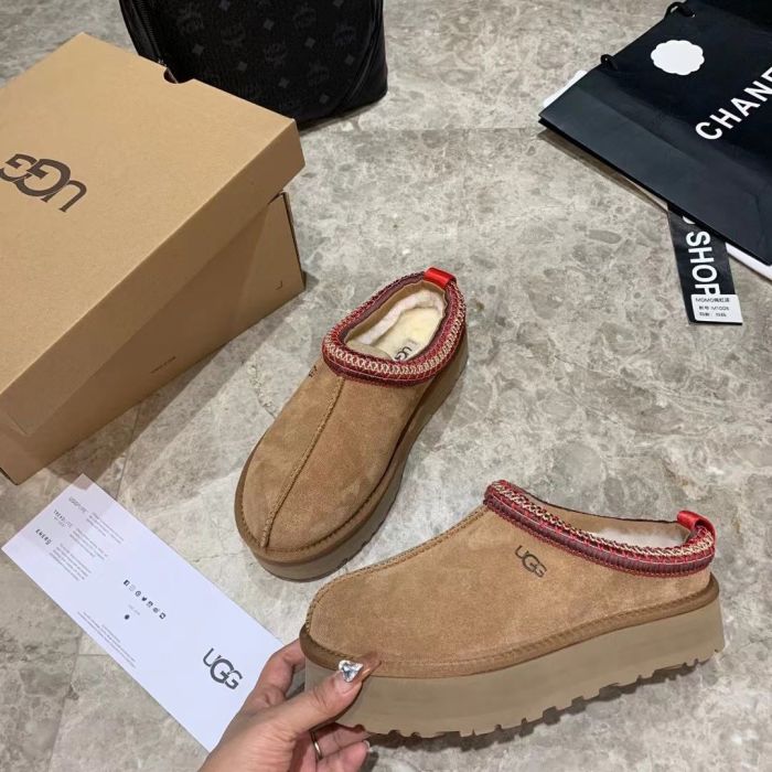 High quality fur slippers，size 35-40，SS70-1593