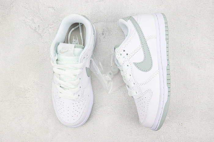 Kid's air force sneakers runner shoes, size 27.5-35, SS70-1874