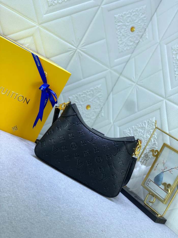 Split Leather  bag ,5A , size 29x19x9cm ,no box,  B110-137