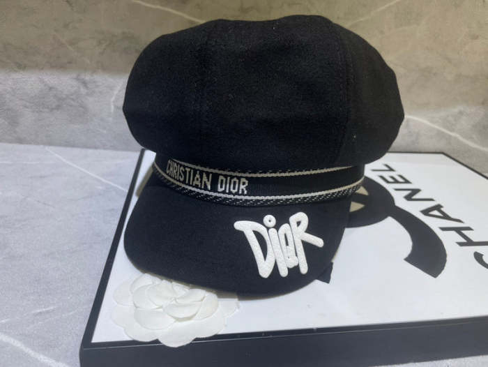 Fashion hat for women ,no box. HX25-575-577