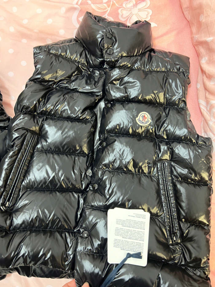 Down vest  size :1,2,3,4,5,6. CL98-6